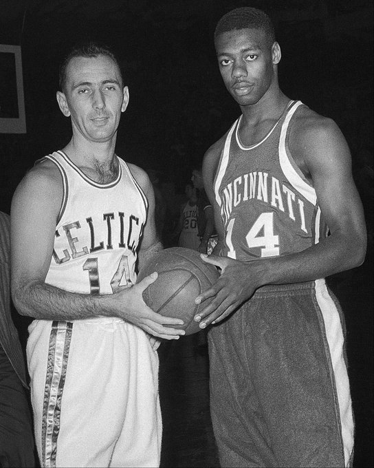 场比赛中 场比赛中