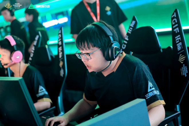 背靠背常见 背靠背常见